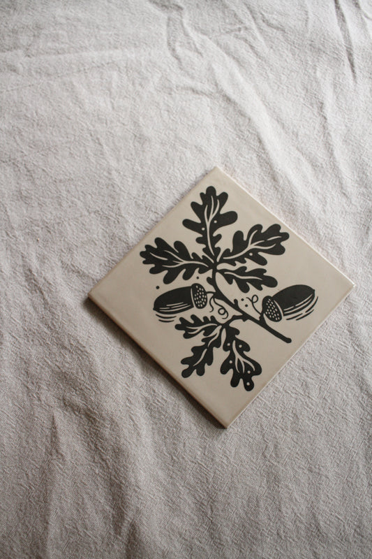 'Oak Leaf' Illustrated Ceramic Tile