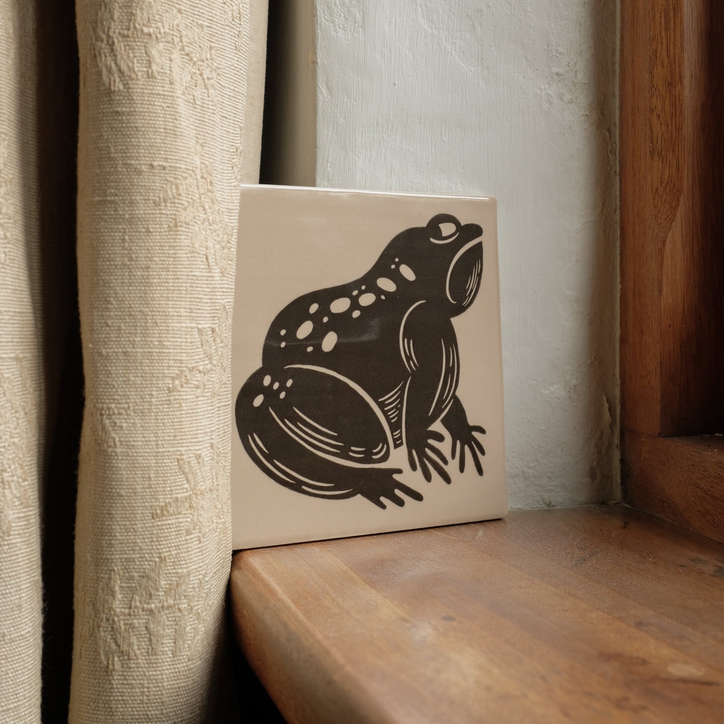 'Grumpy Frog' Illustrated Ceramic Tile