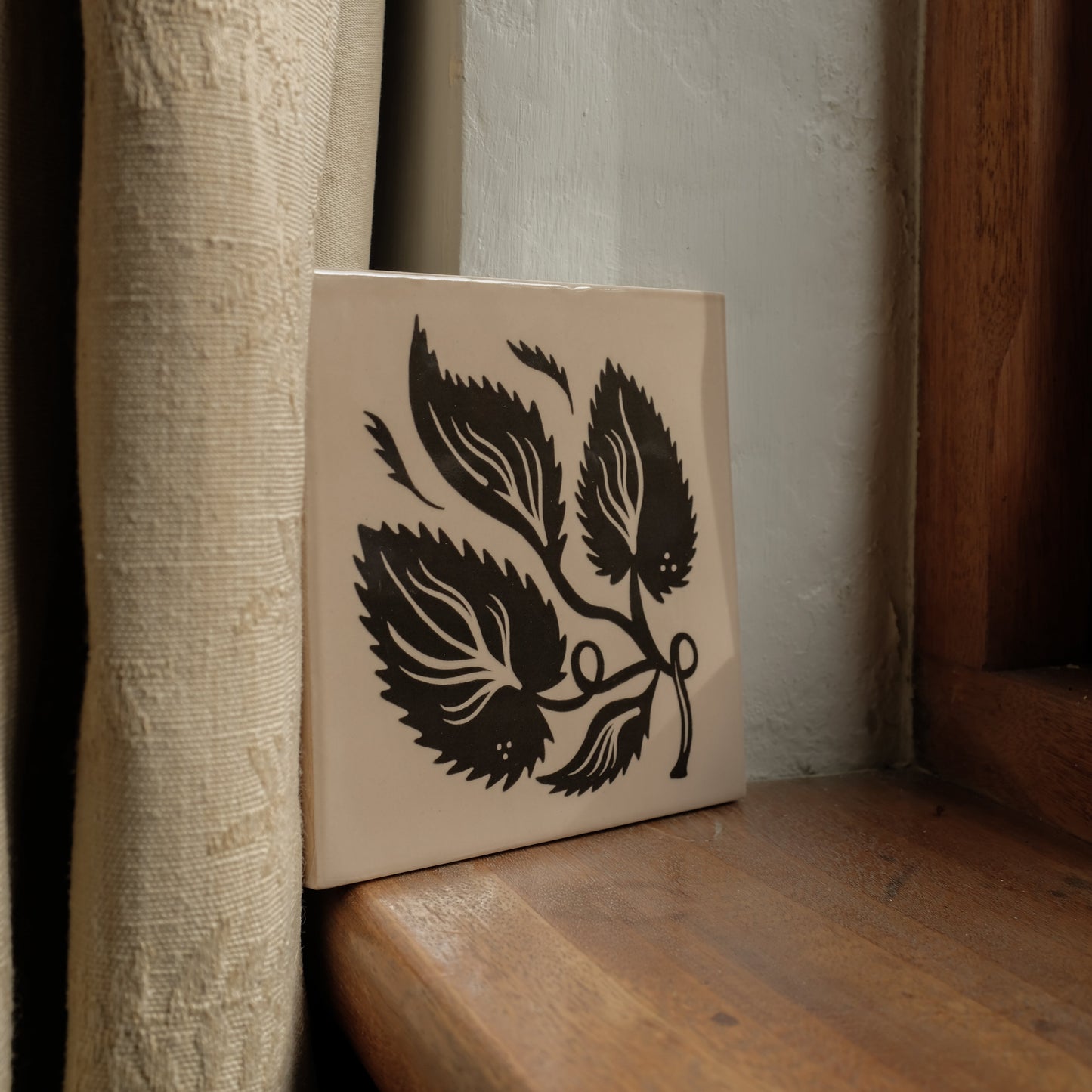 'Nettle' Illustrated Ceramic Tile