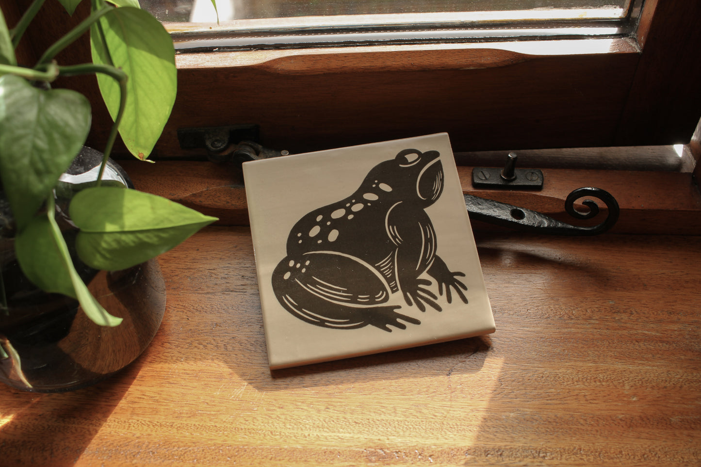'Grumpy Frog' Illustrated Ceramic Tile