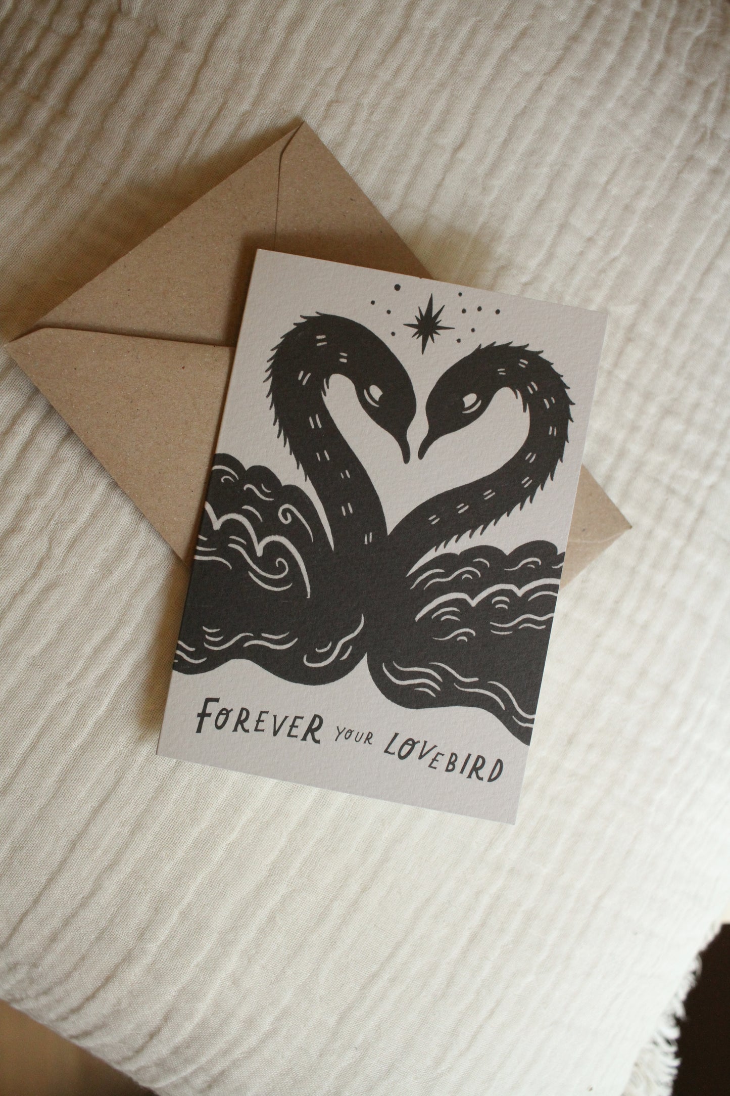 'Lovebirds' Romantic Card